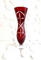 Burgundy polished crystal lip rotating pattern base vase