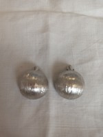 Old handmade silver earring clip, hemisphere, shiny engraved for sale!