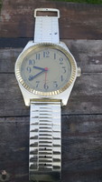 Retro wall clock wristwatch