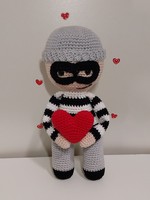 Crochet heartthrob