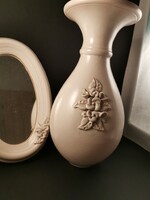 Small ceramic wall mirror + vase