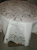 Beautiful white floral rosette stitched lace tablecloth