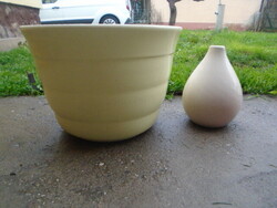 Granite yellow bowl + matching art deco vase can also be described as huge 28 x 20 cm, a rarity at this time