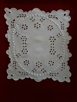 White embroidered azure tablecloth / centerpiece