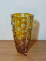 Borostyán színű kristály váza