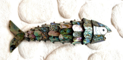 Különleges antik türkizes gyöngyház kagyló intsrzias fémesen csillogó mozgatható hal dísz