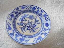 Antique Willeroy & Boch plate