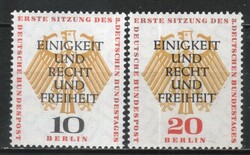 Postal cleaner berlin 1062 mi 174-175 EUR 3.50