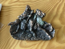 Antik tömör bronz asztali disz