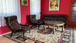 Antique style 4-piece leather sofa set with table