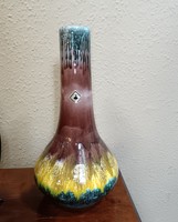 Iparművészeti színátmenetes kerámia váza
