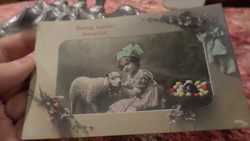 Húsvéti képeslap , régi (talán 1912-es) , korához képest szép állapotban  .