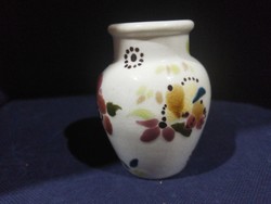Antik Zsolnay mini váza.Ritka
