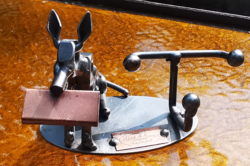 Dog-themed Metal Name Tag Holder, Loft Industrial Style