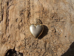 2 cm heart-shaped silver pendant (210307)