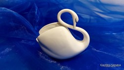 Hand-painted porcelain swan from Hollóháza.