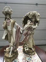 German statue couple