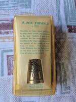 Tudor Thimble gyűszű eredeti dobozába
