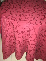 Beautiful purple-burgundy baroque leaf pattern damask tablecloth