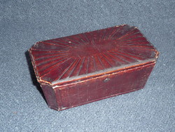 Biedermeier fa doboz antik bőrbevonatú fadoboz 1830 körül biedermeier varró ? doboz különlegesség