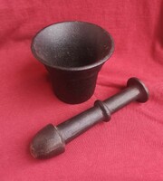 Antique iron mortar approx. 1800s, with a special mortar and pestle.