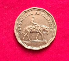 1966. Argentína 10 Peso (1677)