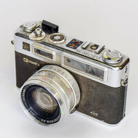 Yashica electro 35 rangefinder camera