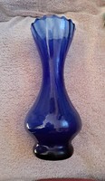 Frilled cobalt blue glass vase 20 cm. Personal delivery to Budapest xv, or I will post with careful packaging.