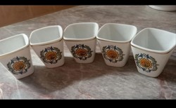Cups with folk motifs from Hollóháza