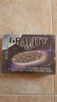 Gravity trap board game