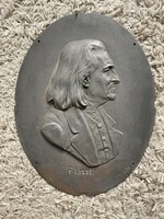 Liszt Ferenc öntöttvas portré