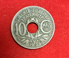 1924. 10 Centimes France (880)
