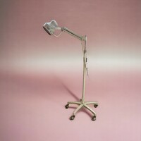 Retro, loft, industrial design orvosi lámpa, állólámpa
