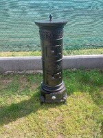 Small cast iron column stove