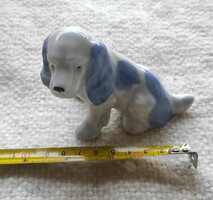 Unmarked porcelain dog