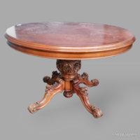 Baroque round dining table