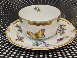 Victoria Herend vbo tea cup with old Herend base