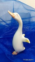 Hand-painted porcelain goose from Hollóháza.