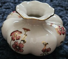 Zsolnay's garlic-shaped flower vase, hand-painted, flawless. Approx. 11.5 cm wide, 7.5 cm high.