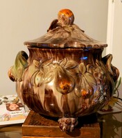 Jasba ceramic bowl with lid