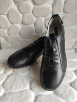 Patrizia black sporty women's leather low-top shoes size 37. Brand new.