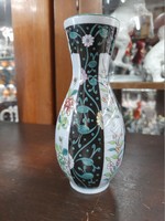 Flawless vase with old Herend siang noir pattern. 14.5 Cm.