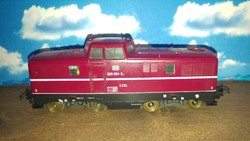 H0 lima 280 diesel locomotive for sale.