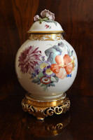 Covered rose Herend vase with gilded rim and separate gilded base, No. xx. The beginning