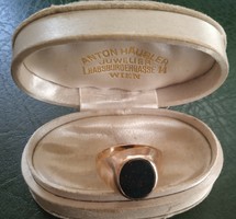 Vintage 14 K fazon arany pecsétgyűrű jáspis drágakővel 5 g