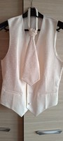 Wedding vest with tie