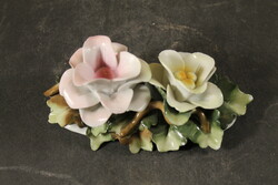 Porcelain flower bouquet 840
