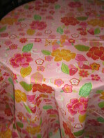 Beautiful new pink floral filigree elegant spring tablecloth