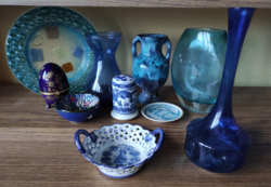 A wonderful 10-piece blue package. Ceramic, porcelain and glass ornaments in one.
