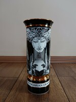 Hollóházi Szász Endre Forma1 porcelán váza